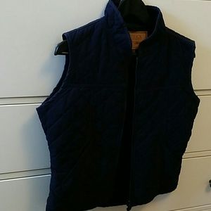 Outback navy blue vest w/front zipper.